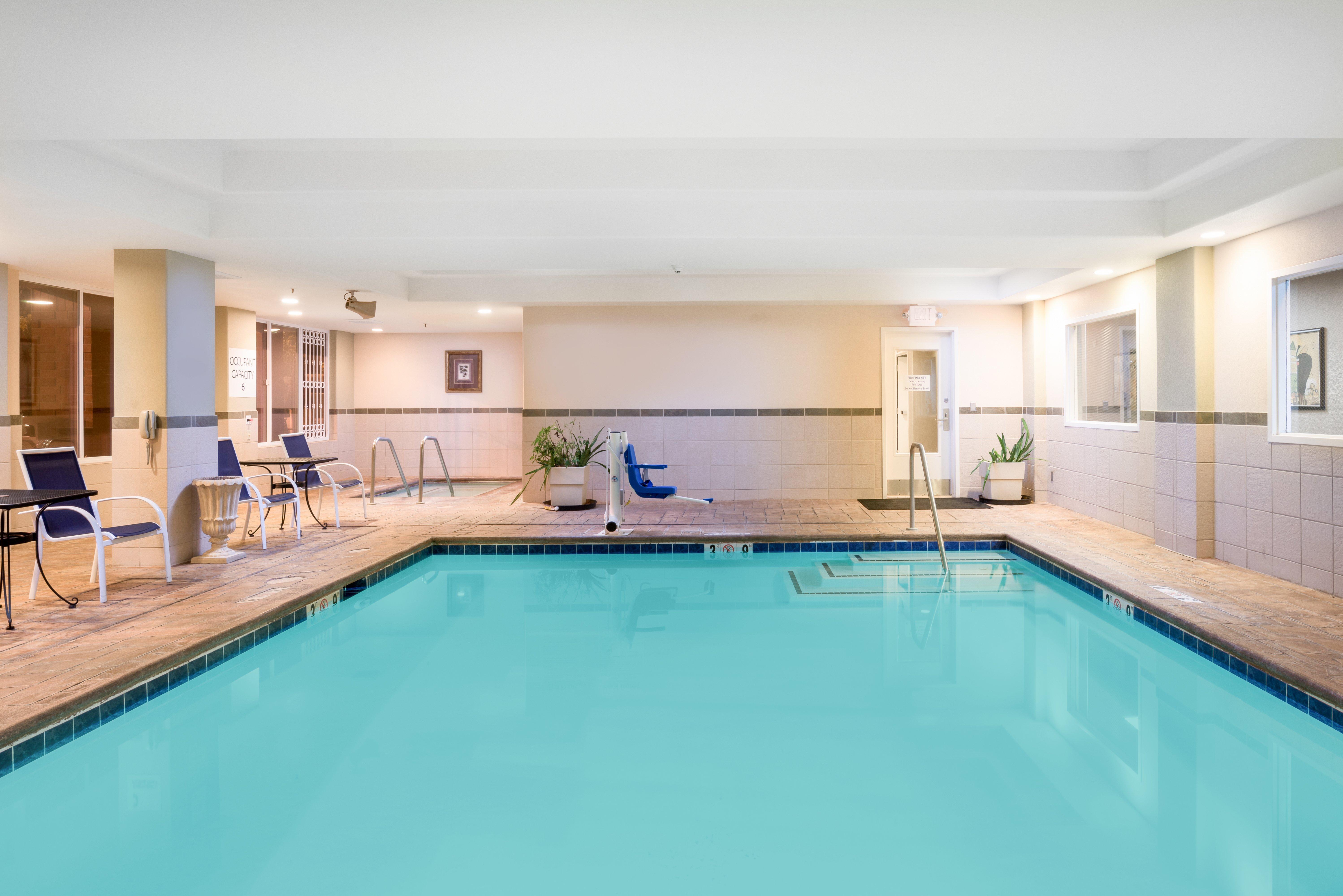 Holiday Inn Express Hotel & Suites Vacaville By Ihg Buitenkant foto