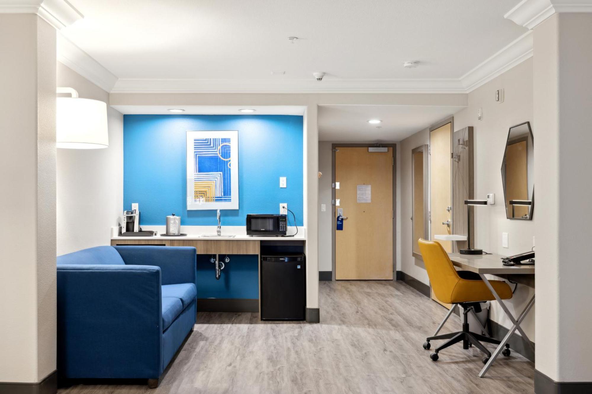 Holiday Inn Express Hotel & Suites Vacaville By Ihg Buitenkant foto