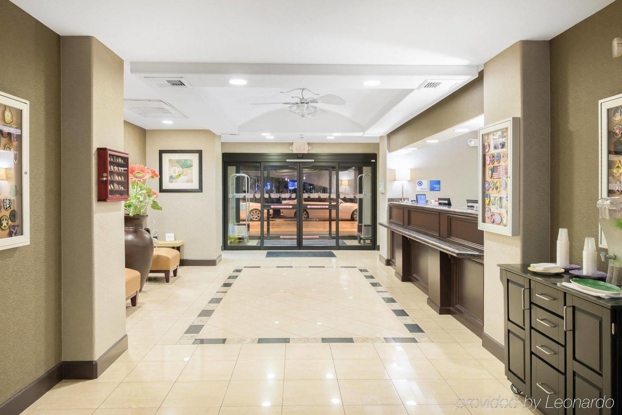 Holiday Inn Express Hotel & Suites Vacaville By Ihg Buitenkant foto